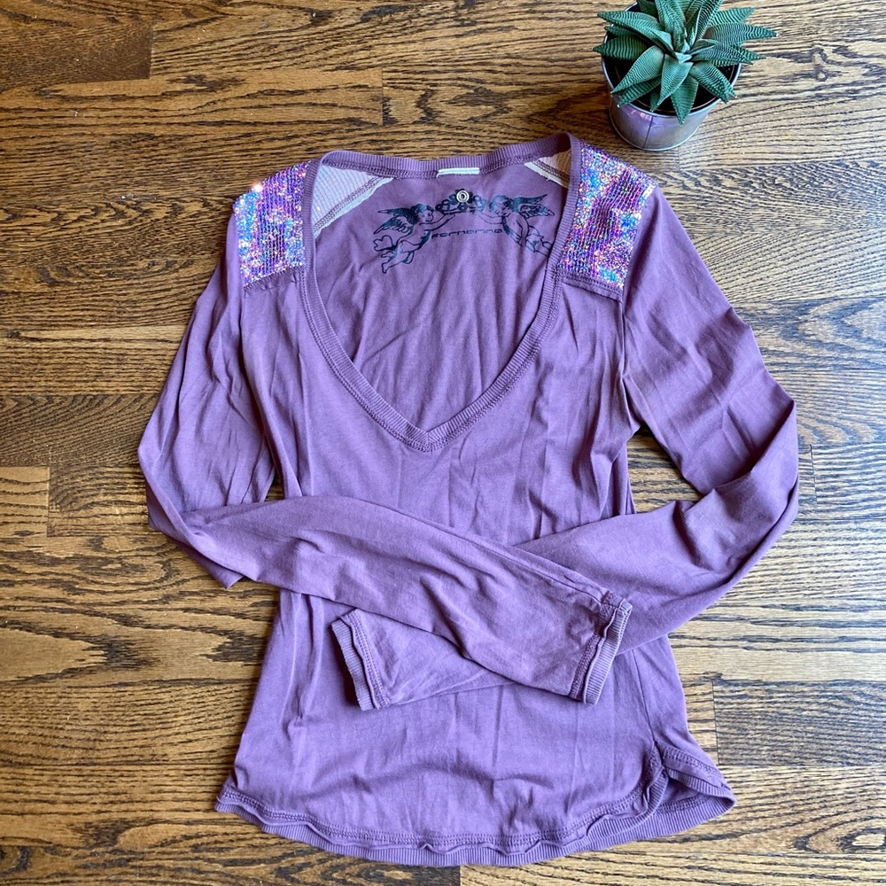Vintage Y2K style Fornarina Long Sleeve Sequined Purple Top.  Size: Small